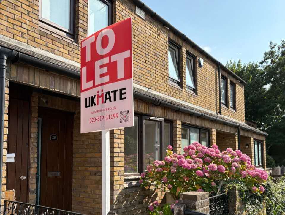 London Rental Market Outlook – Summer 2025: How Landlords Can Navigate Cooling Demand and New Opportunities